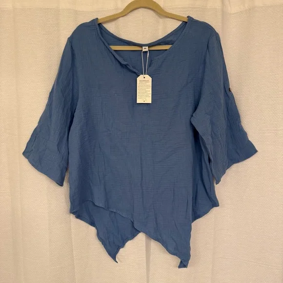 Blue half sleeve or button up sleeve asymmetric hemline top, boho, casual, comfy - Picture 5 of 9